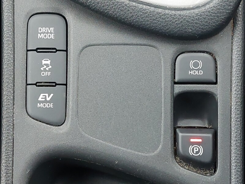 Used Toyota Yaris 2023 for sale - 77908048: Photo 19