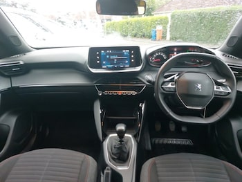 Used Peugeot 2008 2023 for sale - 75914391: Photo