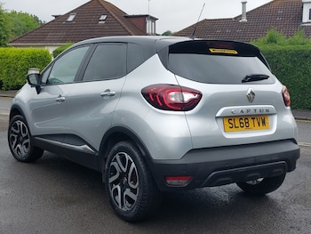 Used Renault Captur 2018 for sale - 78761910: Photo