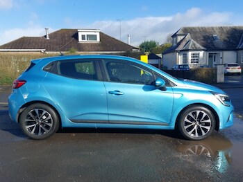 Used Renault Clio 2021 for sale - 77832233: Photo