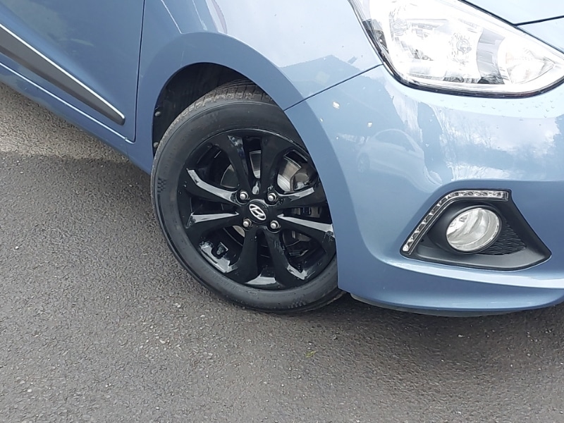 Used Hyundai i10 2017 for sale - 77543937: Photo 9