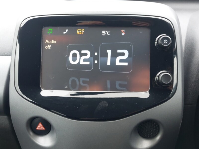 Used Toyota AYGO 2018 for sale - 77517941: Photo 10