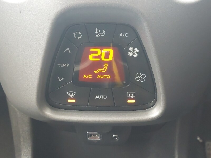 Used Toyota AYGO 2018 for sale - 77517941: Photo 16