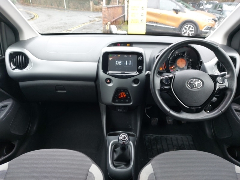 Used Toyota AYGO 2018 for sale - 77517941: Photo 2