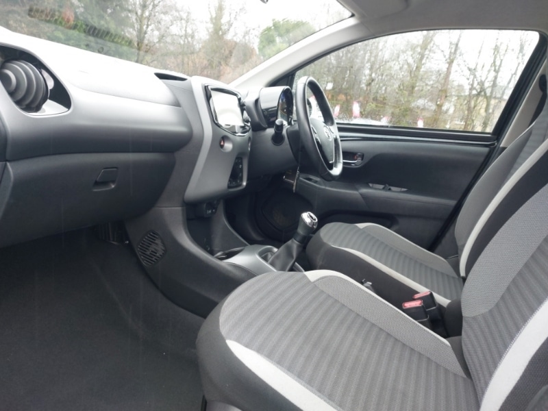 Used Toyota AYGO 2018 for sale - 77517941: Photo 5