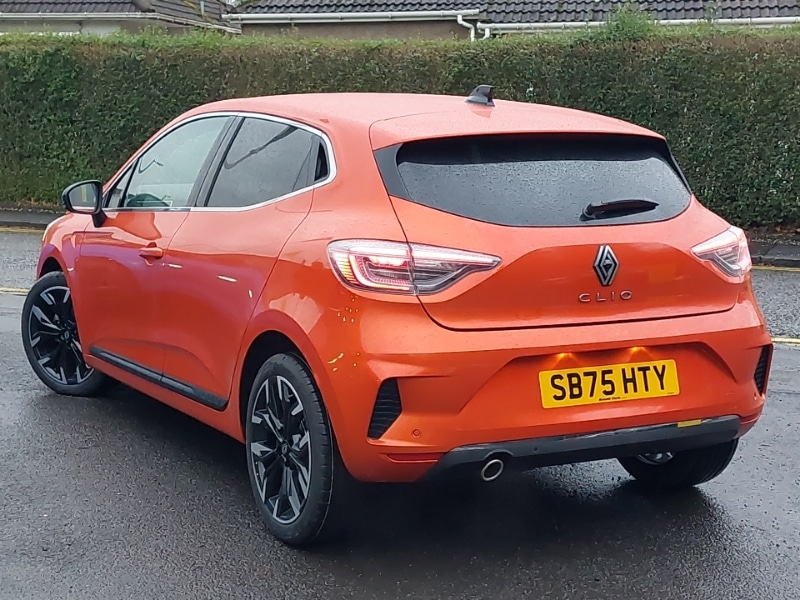 Used Renault Clio 2025 for sale - 77891874: Photo 3