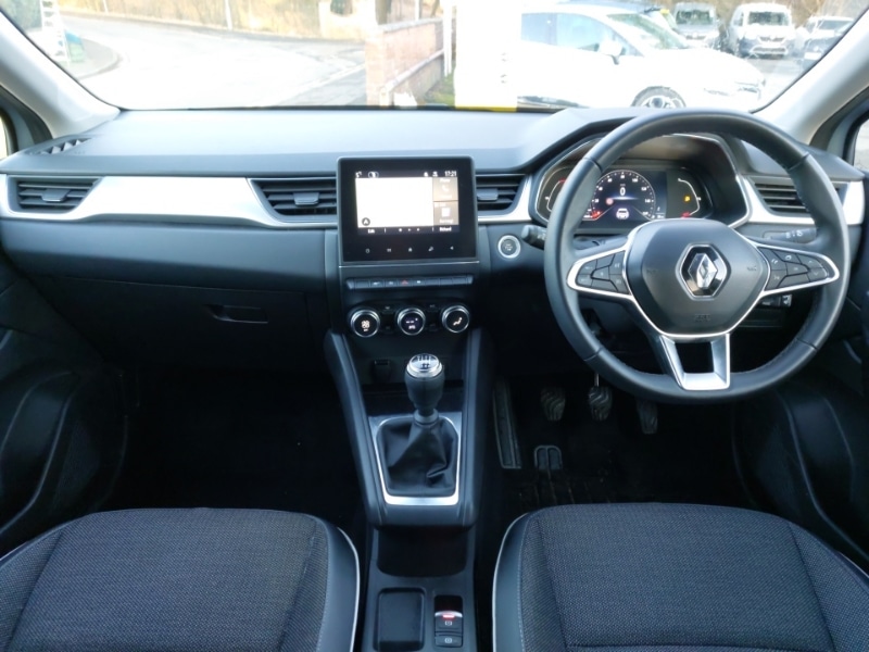 Used Renault Captur 2022 for sale - 77782236: Photo 2