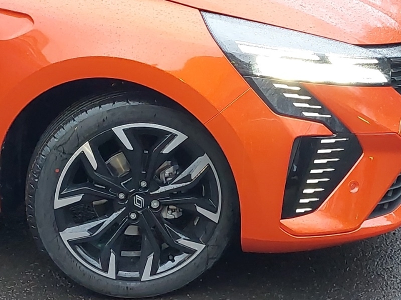 Used Renault Clio 2025 for sale - 76816246: Photo 9