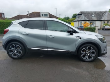 Used Renault Captur 2023 for sale - 78808380: Photo