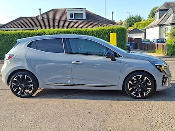 Used Renault Clio 2025 for sale - 79214093: Photo