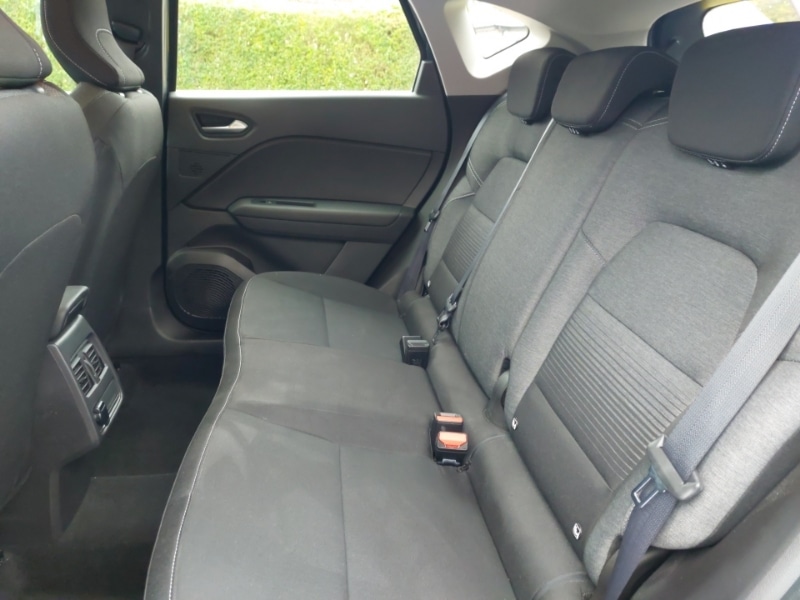 Used Renault Captur 2021 for sale - 76440259: Photo 6