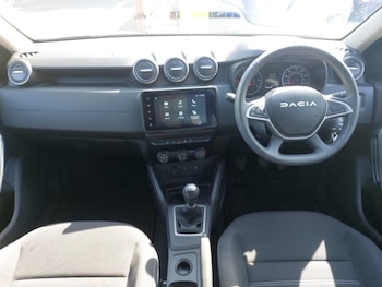 Used Dacia Duster 2023 for sale - 78440672: Photo