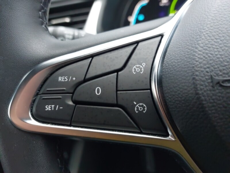 Used Renault Captur 2024 for sale - 77563031: Photo 17