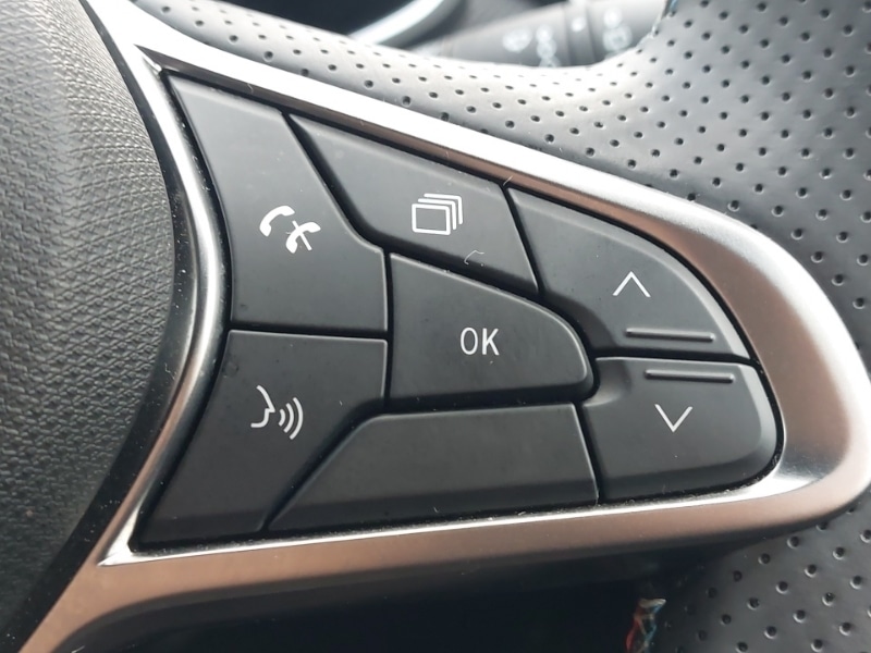 Used Renault Clio 2024 for sale - 76506675: Photo 14