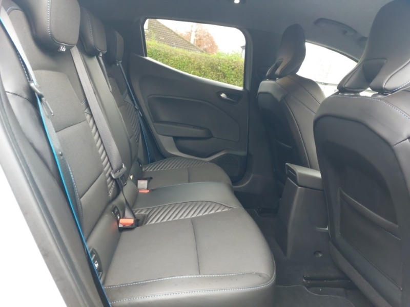 Used Renault Clio 2024 for sale - 76506675: Photo 6