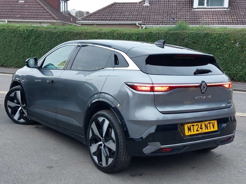 Used Renault Megane E Tech 2024 for sale - 76498115: Photo 3