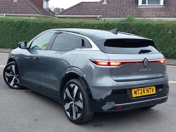Used Renault Megane E Tech 2024 for sale - 76498115: Photo