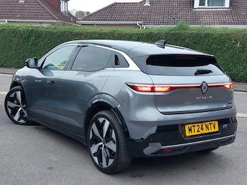 Used Renault Megane E Tech 2024 for sale - 76297919: Photo 3