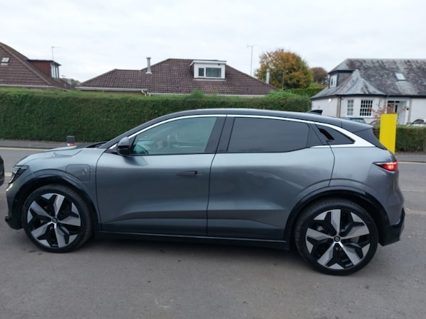 Used Renault Megane E Tech 2024 for sale - 76297919: Photo 4