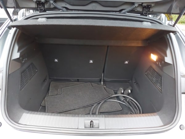 Used Renault Megane E Tech 2024 for sale - 76297919: Photo 8