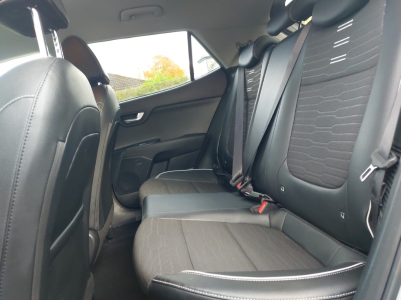 Used Kia Stonic 2023 for sale - 76691900: Photo 6