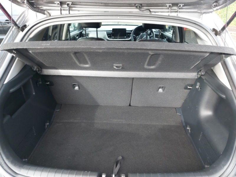 Used Kia Stonic 2023 for sale - 76691900: Photo 8