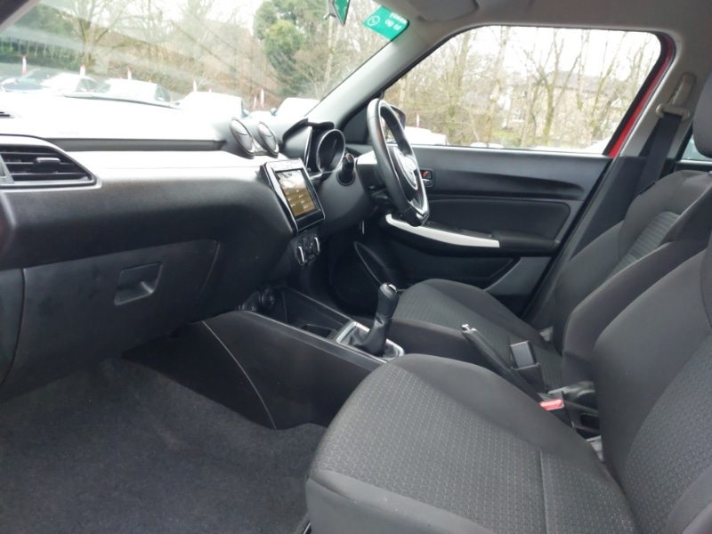 Used Suzuki Swift 2018 for sale - 77278312: Photo 5