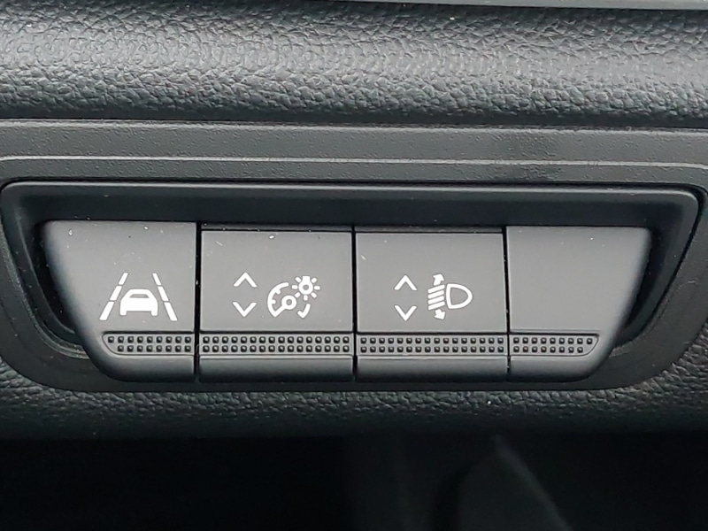 Used Renault Captur 2023 for sale - 76860611: Photo 12