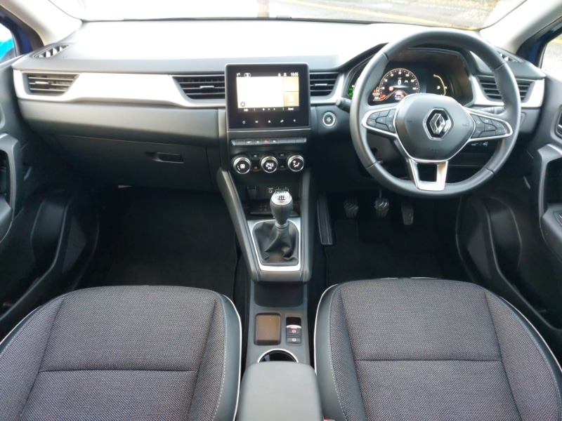 Used Renault Captur 2023 for sale - 76860611: Photo 2