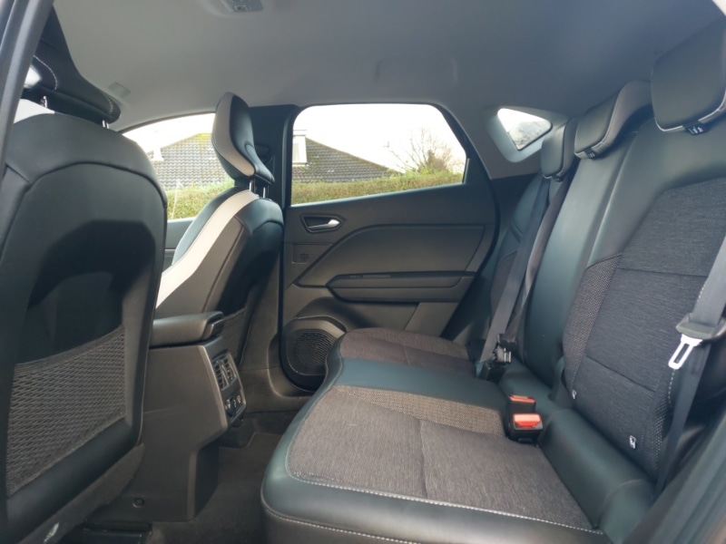 Used Renault Captur 2023 for sale - 76860611: Photo 6