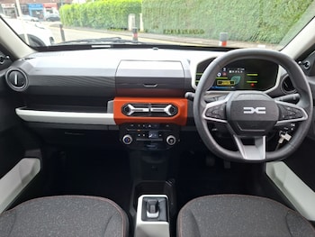 Used Dacia Spring 2025 for sale - 79505586: Photo
