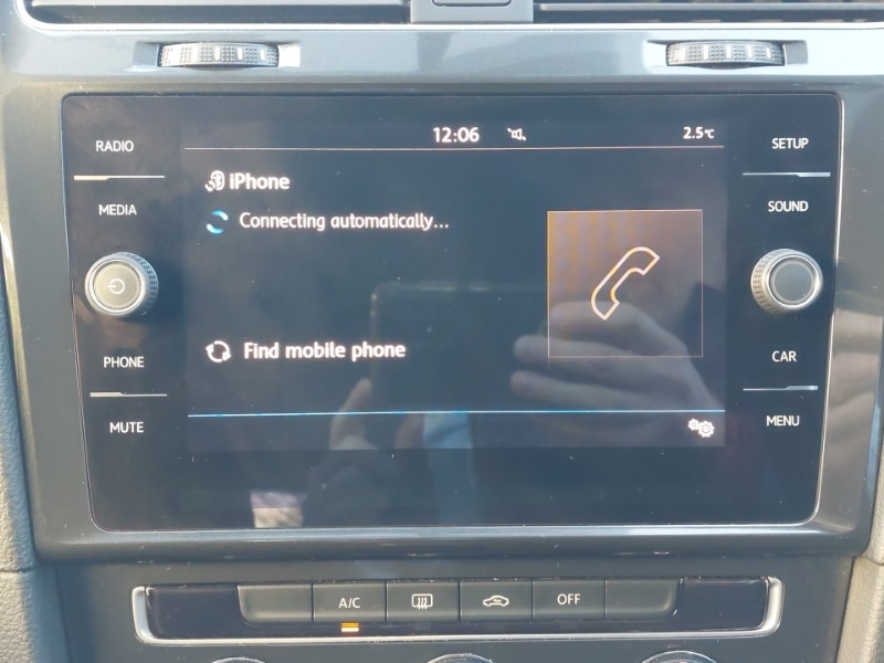 Used Volkswagen Golf 2018 for sale - 76639029: Photo 10