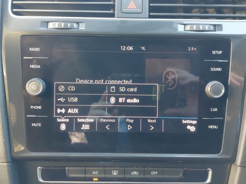 Used Volkswagen Golf 2018 for sale - 76639029: Photo 11