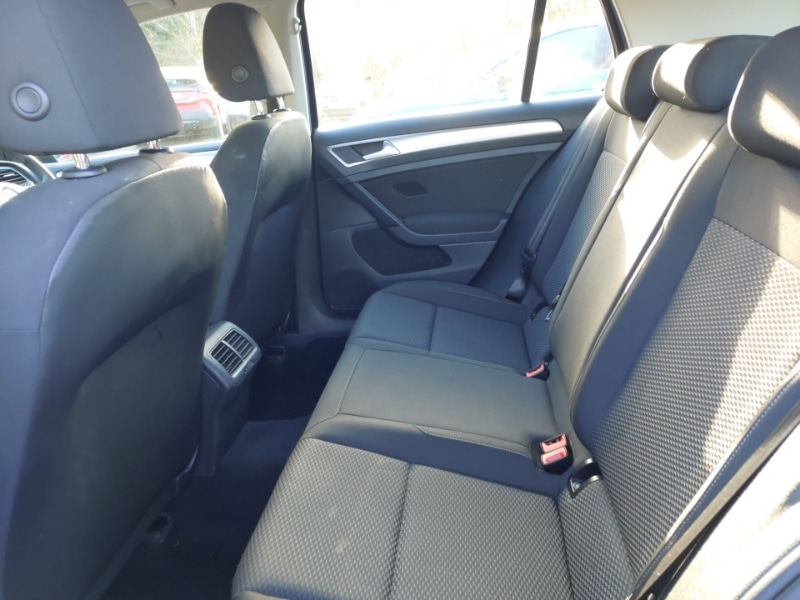 Used Volkswagen Golf 2018 for sale - 76639029: Photo 6