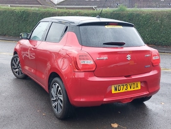 Used Suzuki Swift 2024 for sale - 76450777: Photo