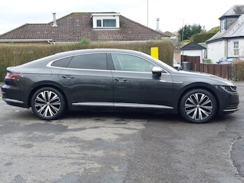 Used Volkswagen Arteon 2018 for sale - 77405218: Photo