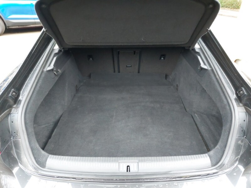 Used Volkswagen Arteon 2018 for sale - 77405218: Photo 8