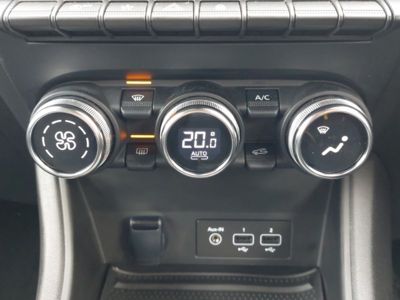 Used Renault Captur 2023 for sale - 78032785: Photo 17