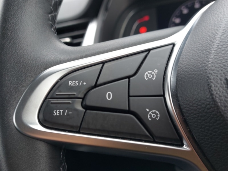 Used Renault Captur 2023 for sale - 78032785: Photo 18