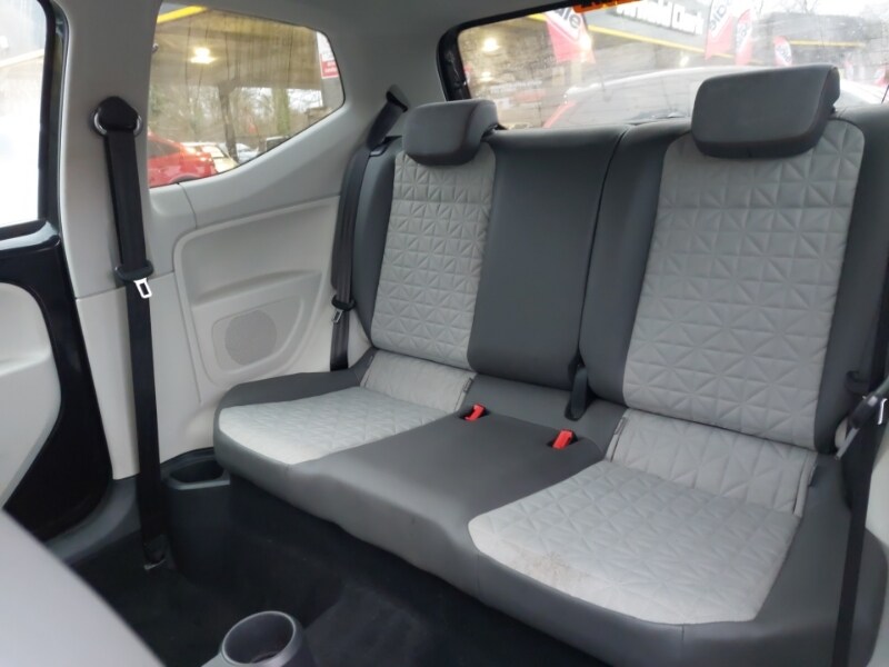 Used Volkswagen up! 2017 for sale - 77558880: Photo 6