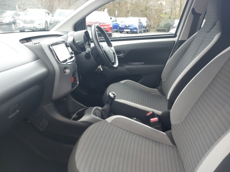 Used Toyota AYGO 2018 for sale - 77448764: Photo 5