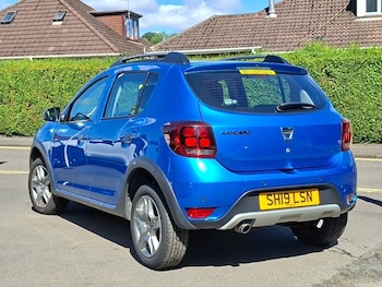 Used Dacia Sandero Stepway 2019 for sale - 79468273: Photo