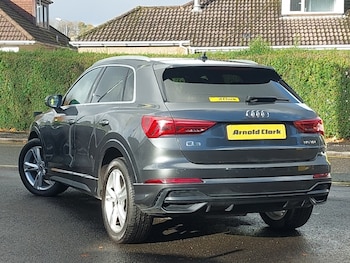 Used Audi Q3 2020 for sale - 77702081: Photo