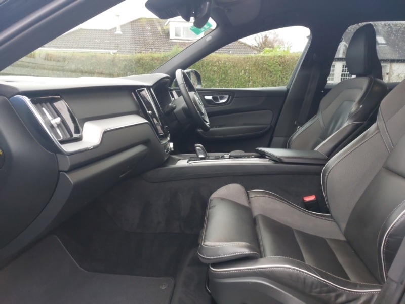 Used Volvo XC60 2021 for sale - 76721410: Photo 5