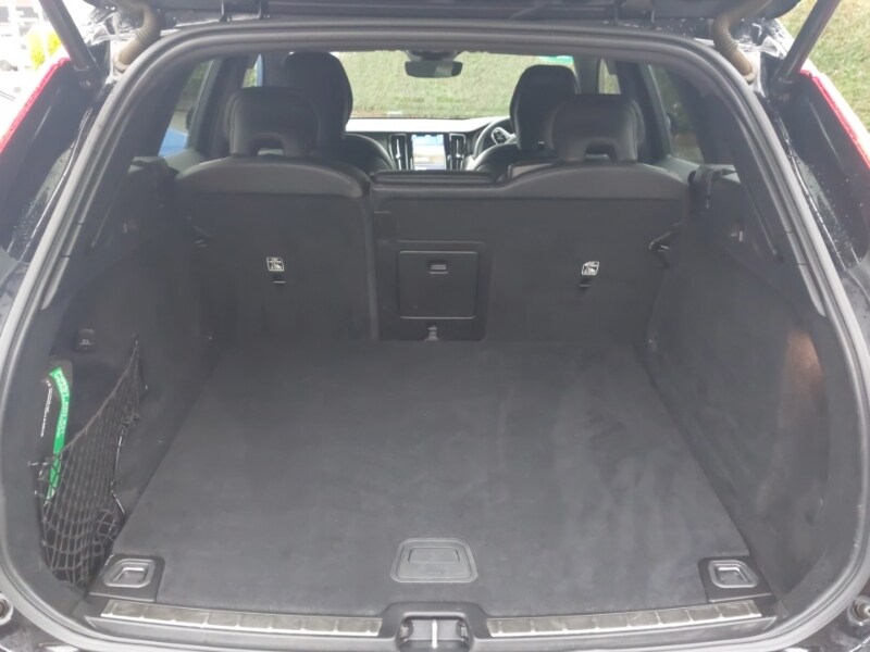 Used Volvo XC60 2021 for sale - 76721410: Photo 8