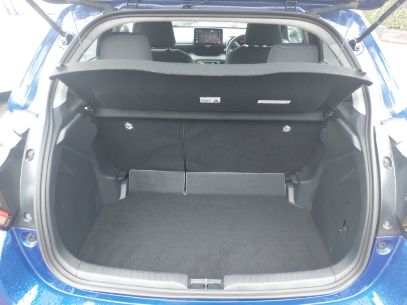 Used Toyota Yaris 2022 for sale - 76560255: Photo 8