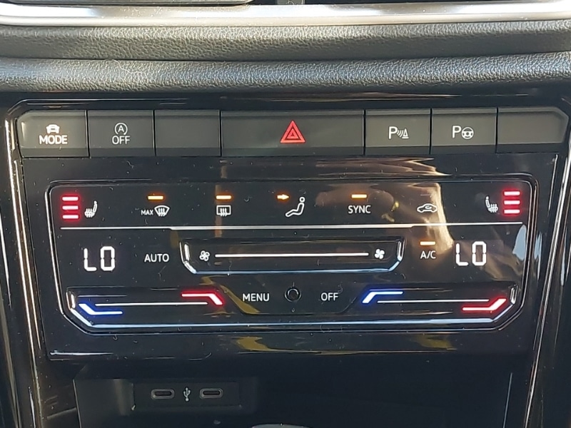 Used Volkswagen T-Roc 2023 for sale - 78125594: Photo 17