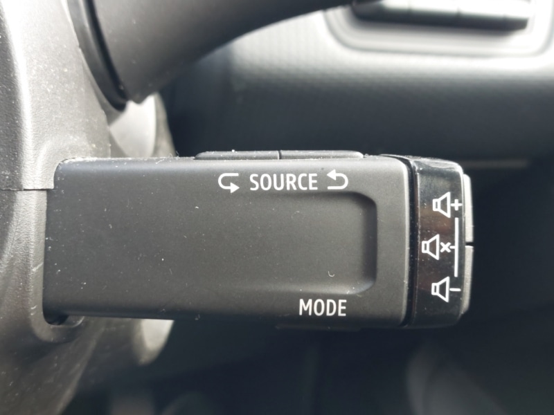 Used Renault Clio 2020 for sale - 78202605: Photo 17