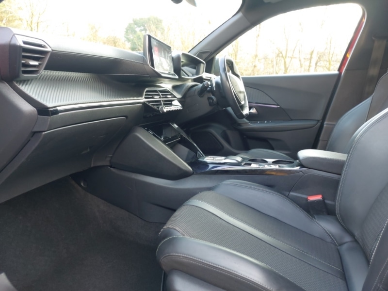 Used Peugeot 2008 2023 for sale - 77750692: Photo 5