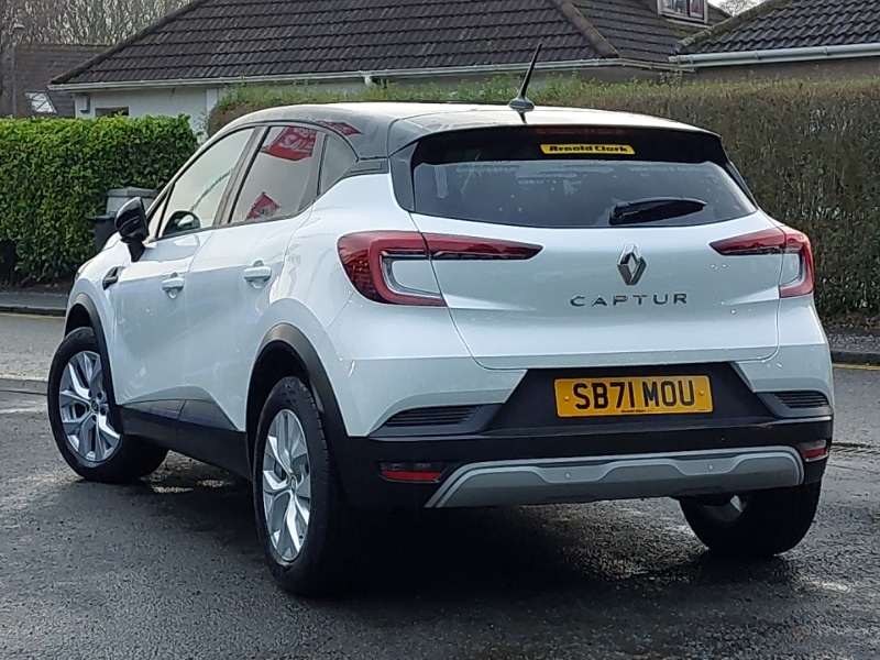 Used Renault Captur 2022 for sale - 77304085: Photo 3